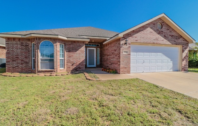 Eye-catching Home near Quicny Park