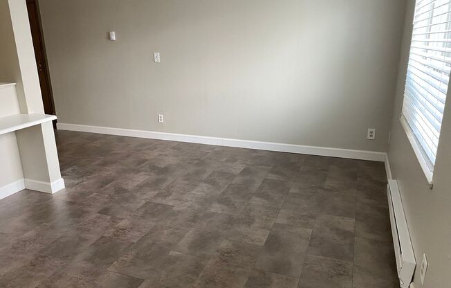 Studio, 1 bath, 441 sqft, $1,400, Unit 313