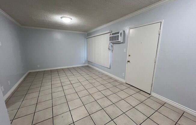 2 beds, 1 bath, 750 sqft, $2,695