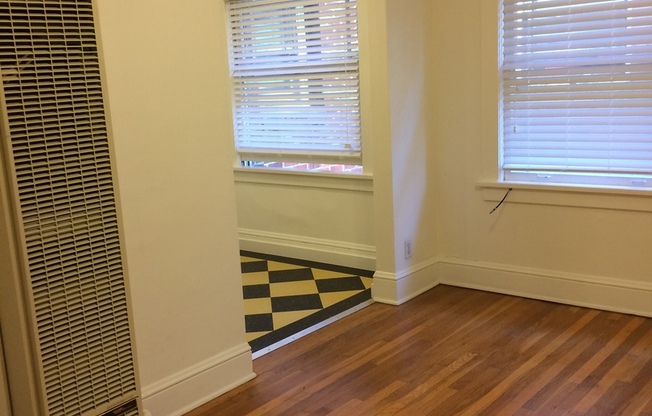 Vintage Apartments