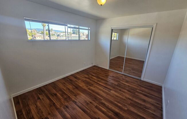 Modern & Cozy 1 Bed, 1 Bath Apartment in the Heart of Oakland - Garbage / Water / Gas Paid!
