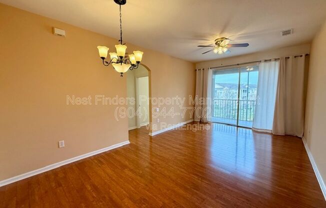 2 beds, 2 baths, 1,050 sqft, $1,350, Unit 912