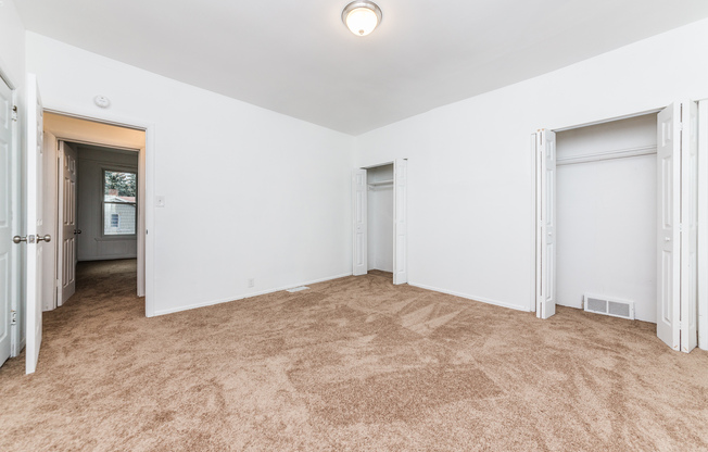 2 beds, 1 bath, $1,300, Unit Allentown