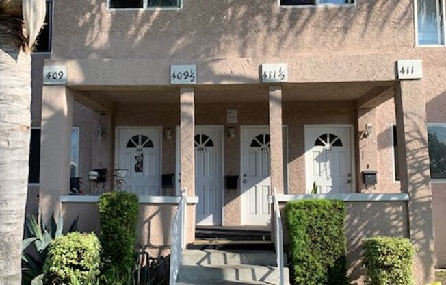 East 56th Street, Los Angeles, CA