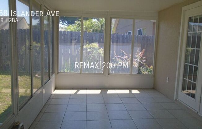 958 ISLANDER AVE