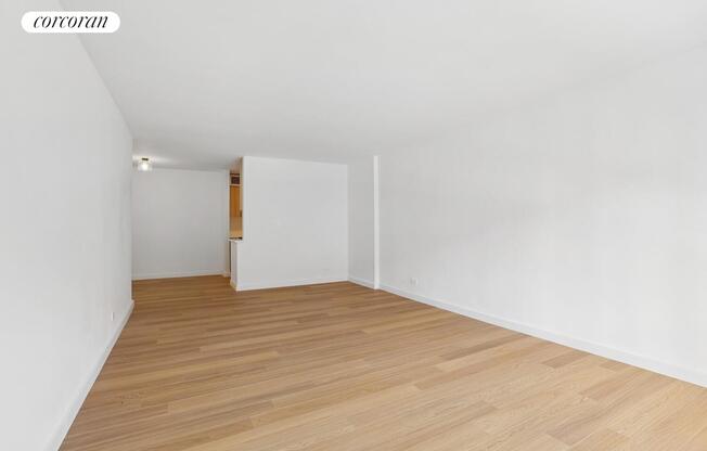 1 bed, 1 bath, $6,250, Unit 5I