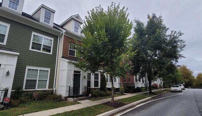 5757 RICHARDS VLY RD