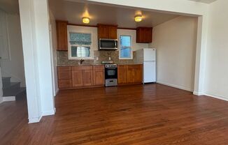 1 Bed / 1 Bath Apartment – South Berkeley | Parking & Utilities Included Prime Location