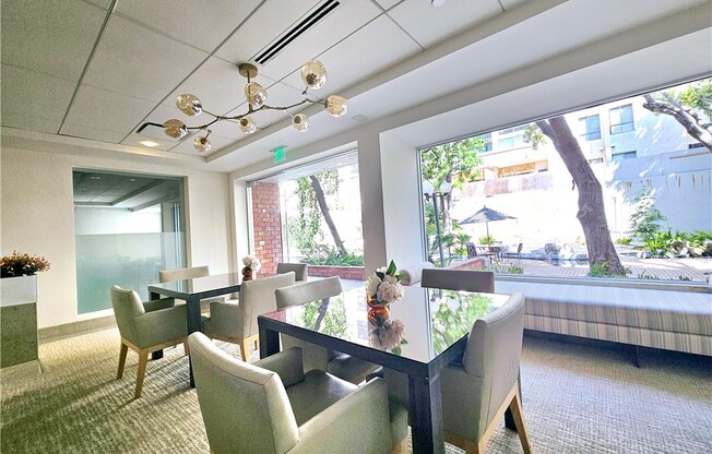 2 beds, 1 bath, 834 sqft, $3,100, Unit 529