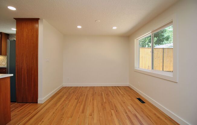 Stunning Remodeled 3 Bed/2.5 Beaverton Home – Highland Neighborhood