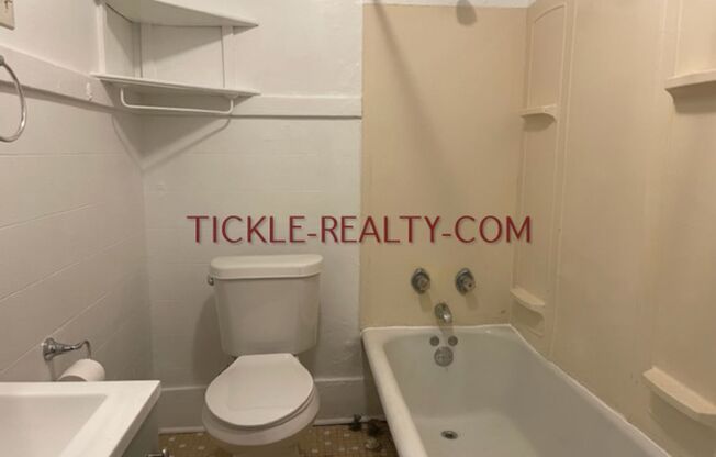 Studio, 1 bath, $775, Unit C205