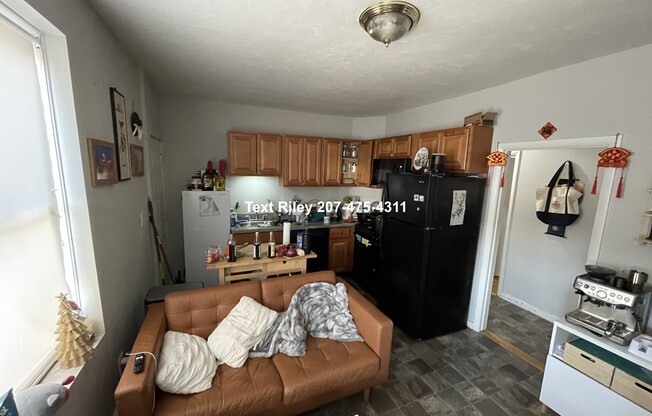 73 Empire St 4