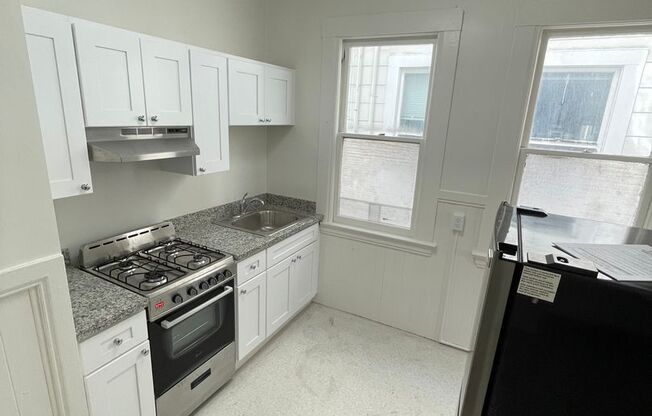 179 Oak Street / 72 Lily Street