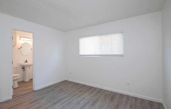 1 bed, 1 bath, $1,845, Unit 15