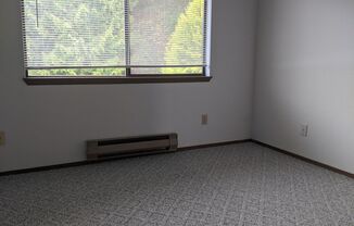 2 beds, 2 baths, $1,975