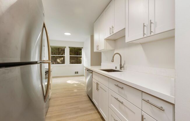 1 bed, 1 bath, 855 sqft, $2,250, Unit 209