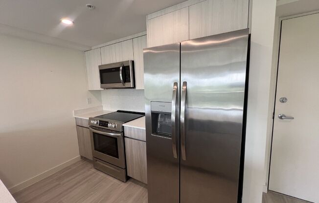 1 bed, 1 bath, 682 sqft, $2,398, Unit 401