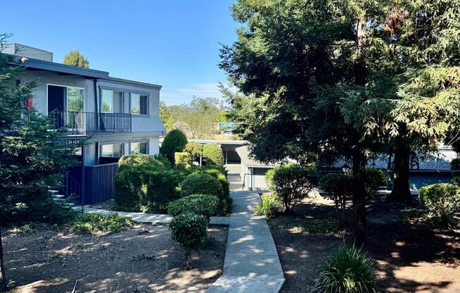 430 ALAMEDA DE PRADO