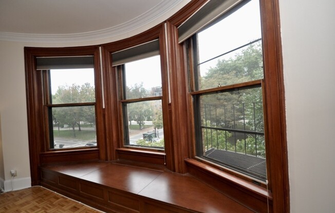 280 Commonwealth Ave.