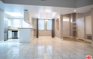 2 beds, 1.8 baths, $4,950, Unit 307