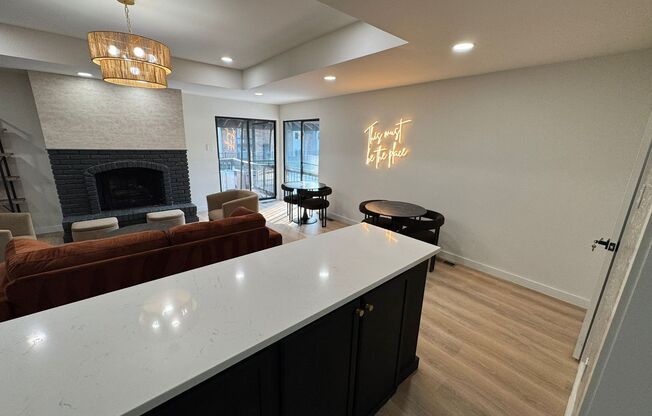 2 beds, 1 bath, 870 sqft, $1,335, Unit 248A