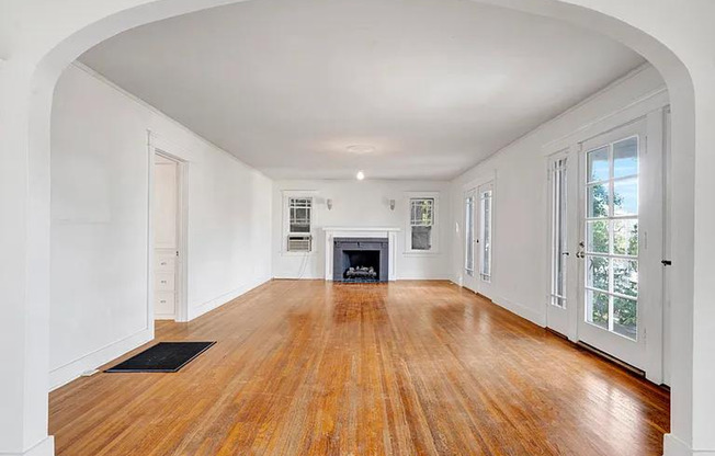 1032, 1038 & 1044 MANZANITA ST