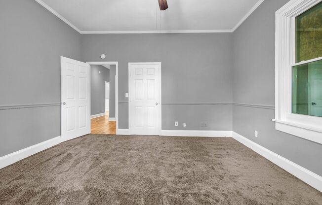 SPACIOUS 6 BEDS | 3 BATHS - IN THE HEART OF DOWNTOWN ATLANTA