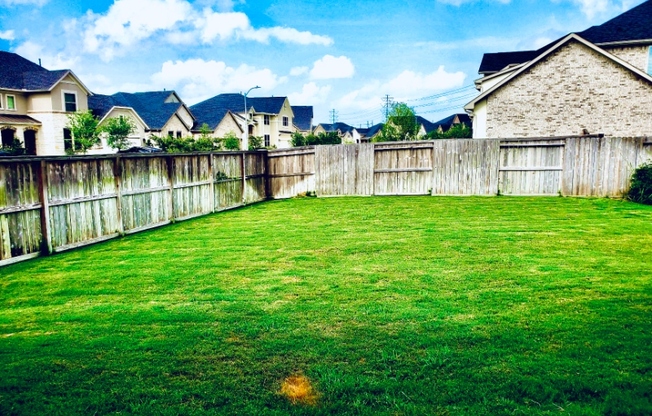 5714 REMINGTON BRIAR CT