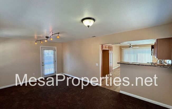 123 N 12 AVE