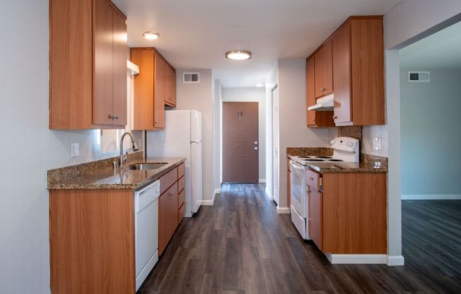 Bart Plaza Apartments
