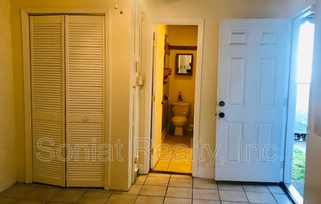 1 bed, 1 bath, 600 sqft, $1,100