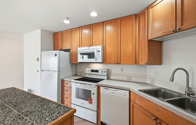 2-Bedroom Apartment for Rent at North Admiral Court - West Seattle