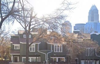 Spacious 2 bedroom Condo Uptown Charlotte  .( 500.00 off if you Move in by April 1, 2026)