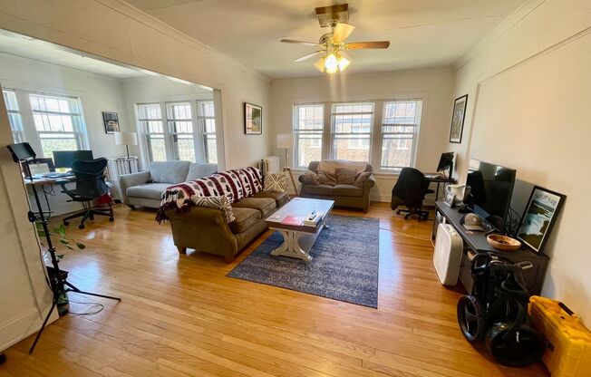 2518 N Lake Dr.