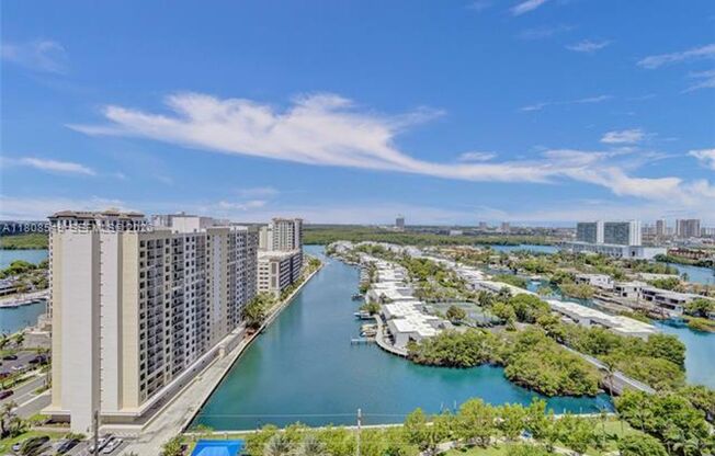 3 beds, 3.5 baths, $12,050, Unit # 1604