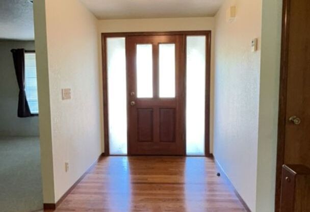 3 Bedroom 2.5 Bath House