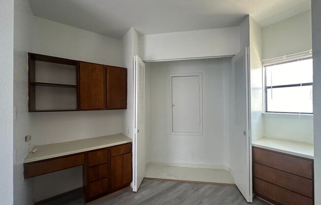 Studio, 1 bath, 432 sqft, $895, Unit 64
