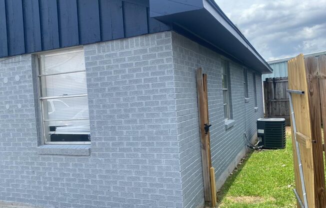 2116 THONIG RD