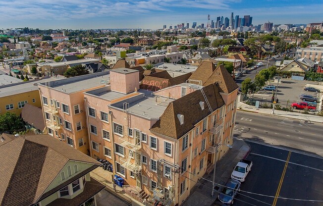 Studio, 1 bath, 231 sqft, $1,187.08, Unit 102