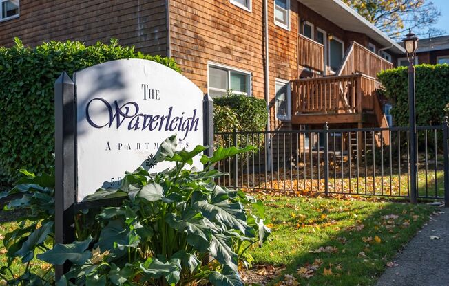3 beds, 1 bath, 1,000 sqft, $2,199, Unit 3020-01