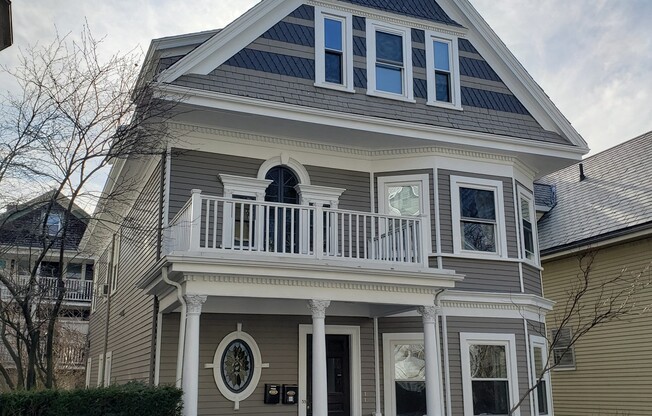 33 TOWERS ST