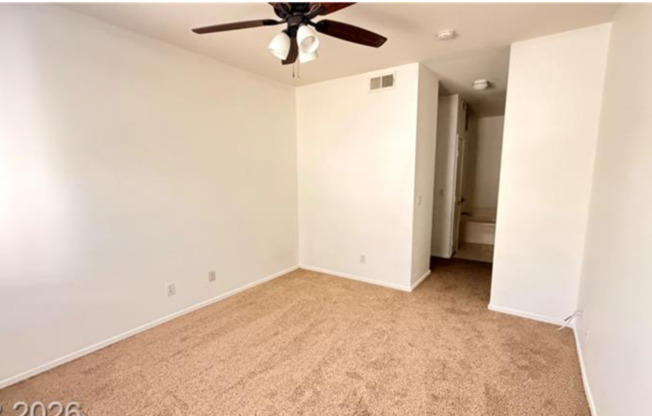 2 beds, 2 baths, $1,310, Unit UNIT 2046