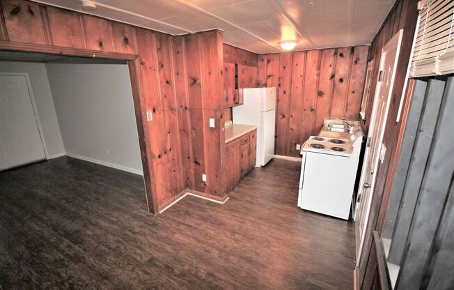 4100 Broyles Ave. SW