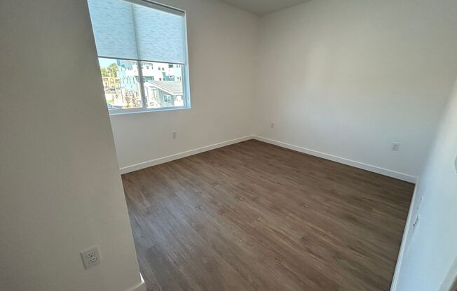 2 beds, 2 baths, 902 sqft, $3,070, Unit 2110-302