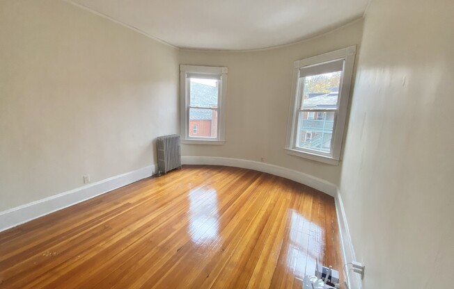 1595 Beacon St