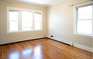 32 WOLCOTT ST
