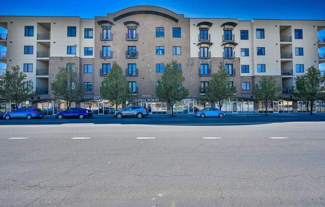 Stunning Condo in Excellent Salt Lake Location!