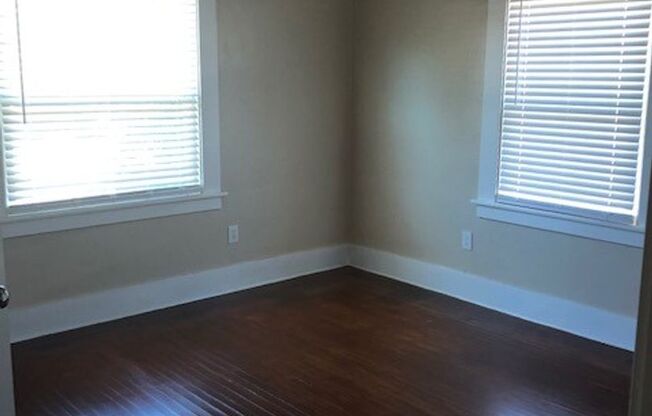 2 beds, 1 bath, 659 sqft, $1,975, Unit 104 10th St.