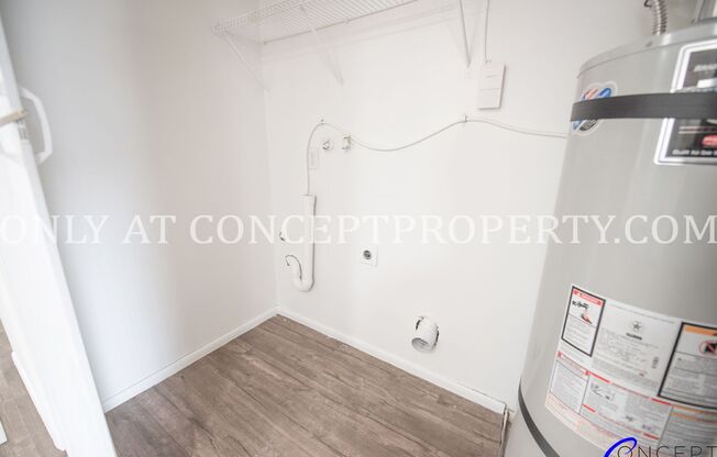 2 beds, 1 bath, 935 sqft, $1,399, Unit 15