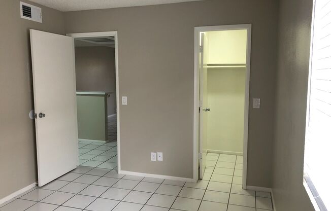 1 bed, 1 bath, $1,350, Unit # 259
